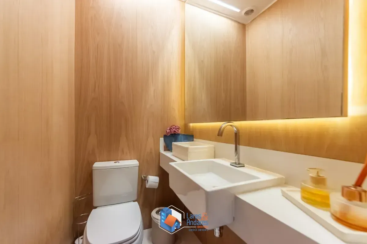 Imagem Duplex para venda em Chácara Santo Antônio com 4 quartos, sendo 4 suítes, 270m²
