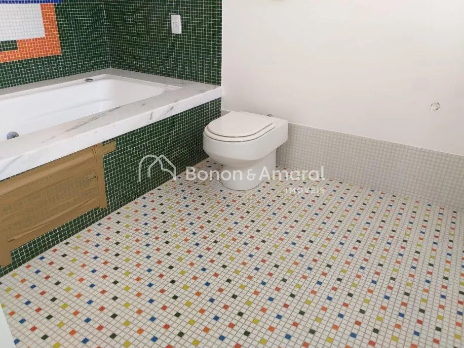 Imagem "Residência de Alto Padrão à Venda no Condomínio Moinho do Vento, Valinhos"