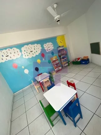 Imagem Cobertura, com piscina e churrasqueira, reformada! Enseada , proximo da Praia.