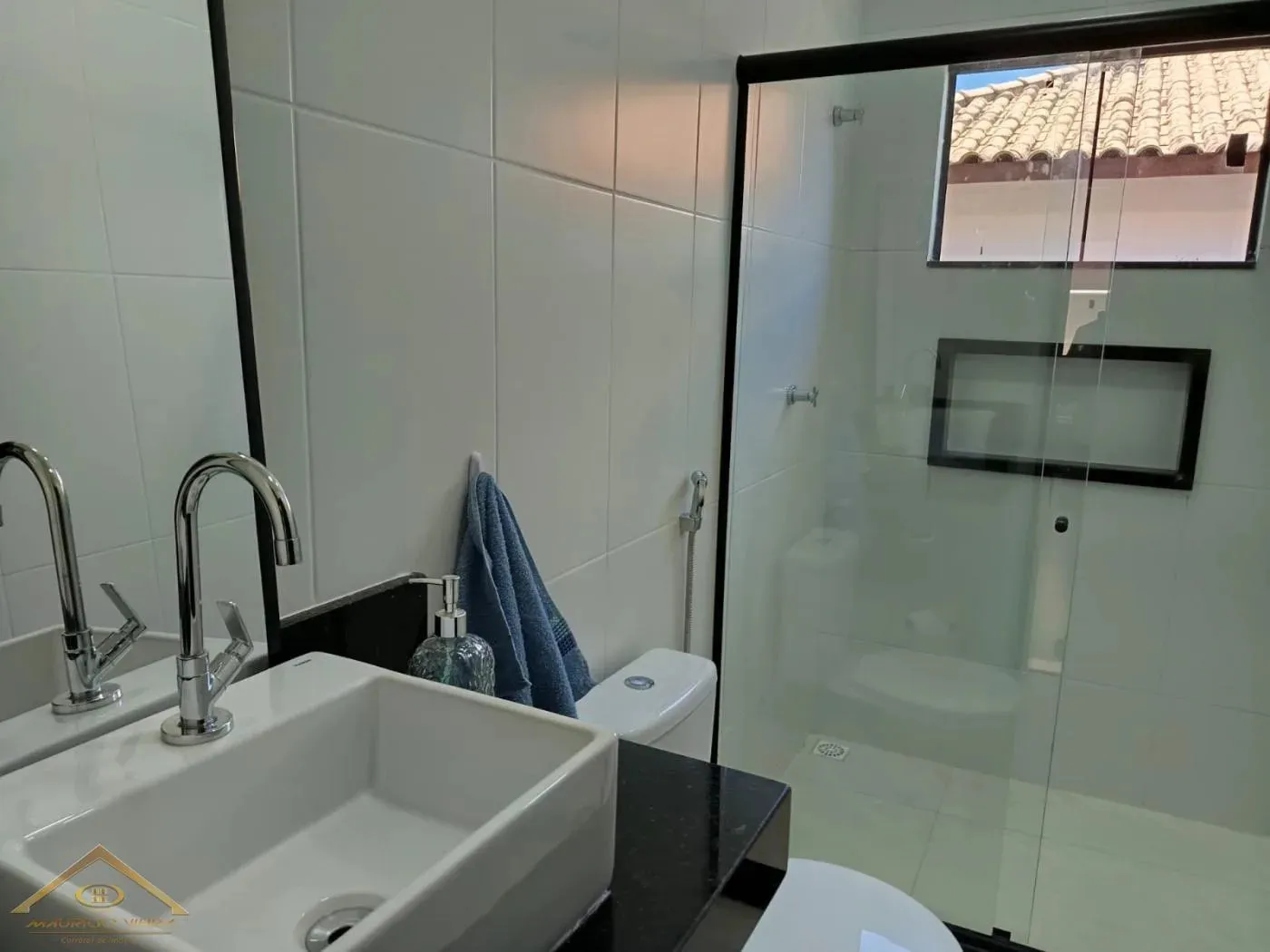 Imagem Casa para Venda em Armação dos Búzios / RJ no bairro Caravelas