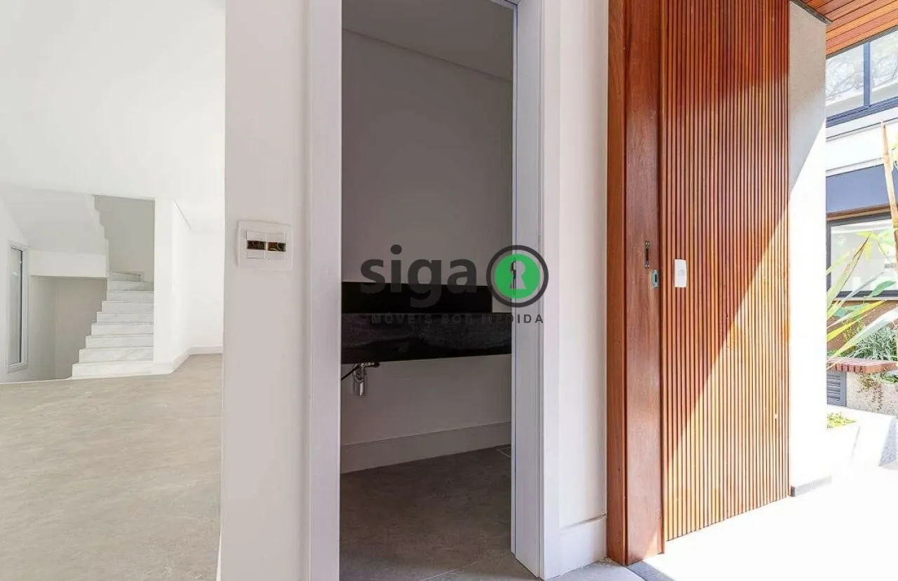 Imagem Casa em condomínio à Venda no Alto da Boa Vista com 4 quartos