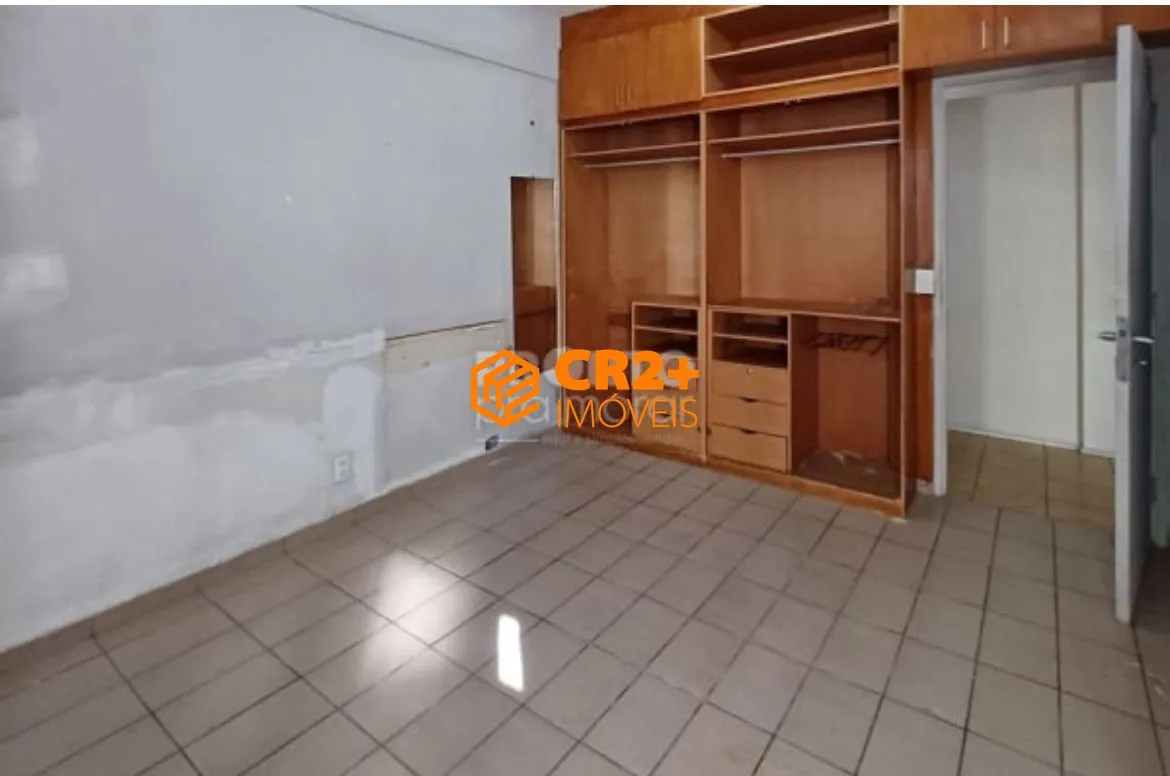 Imagem Vendo apartamento 4 quartos, 01 suíte 180m2, 02 vagas de garagem em Boa Viagem.
