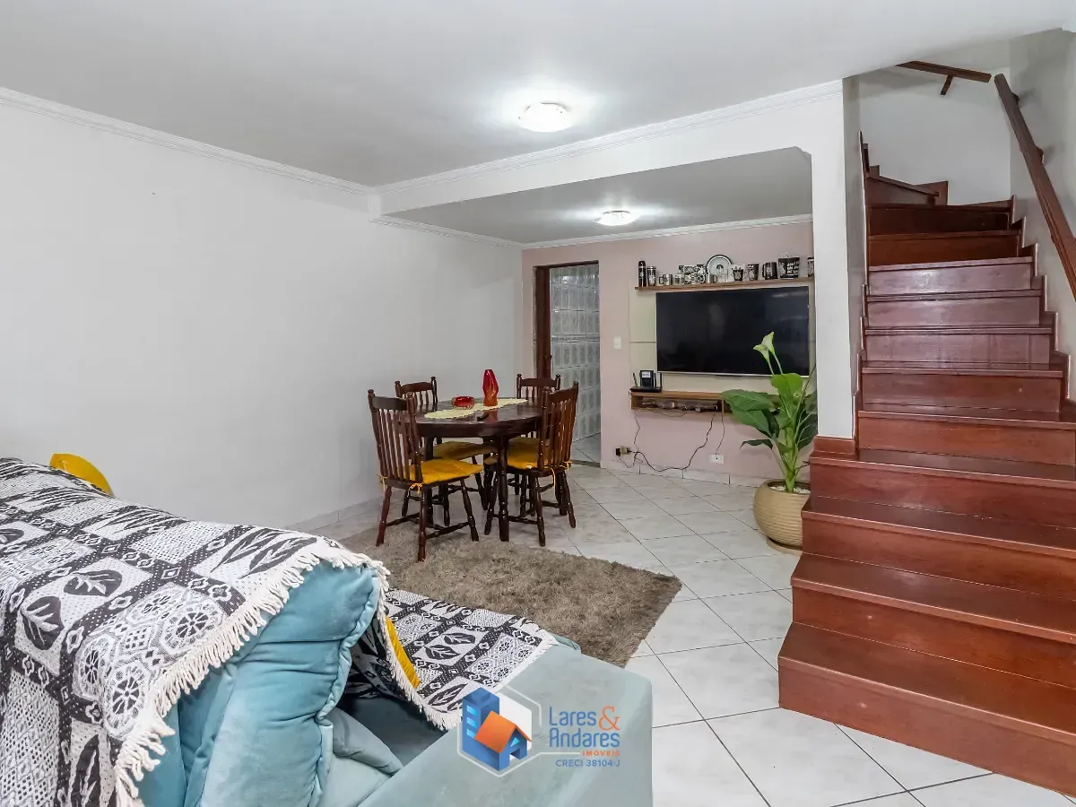 Imagem Sobrado para venda em Parque Edu Chaves com 3 quartos, sendo 1 suíte, 110m²