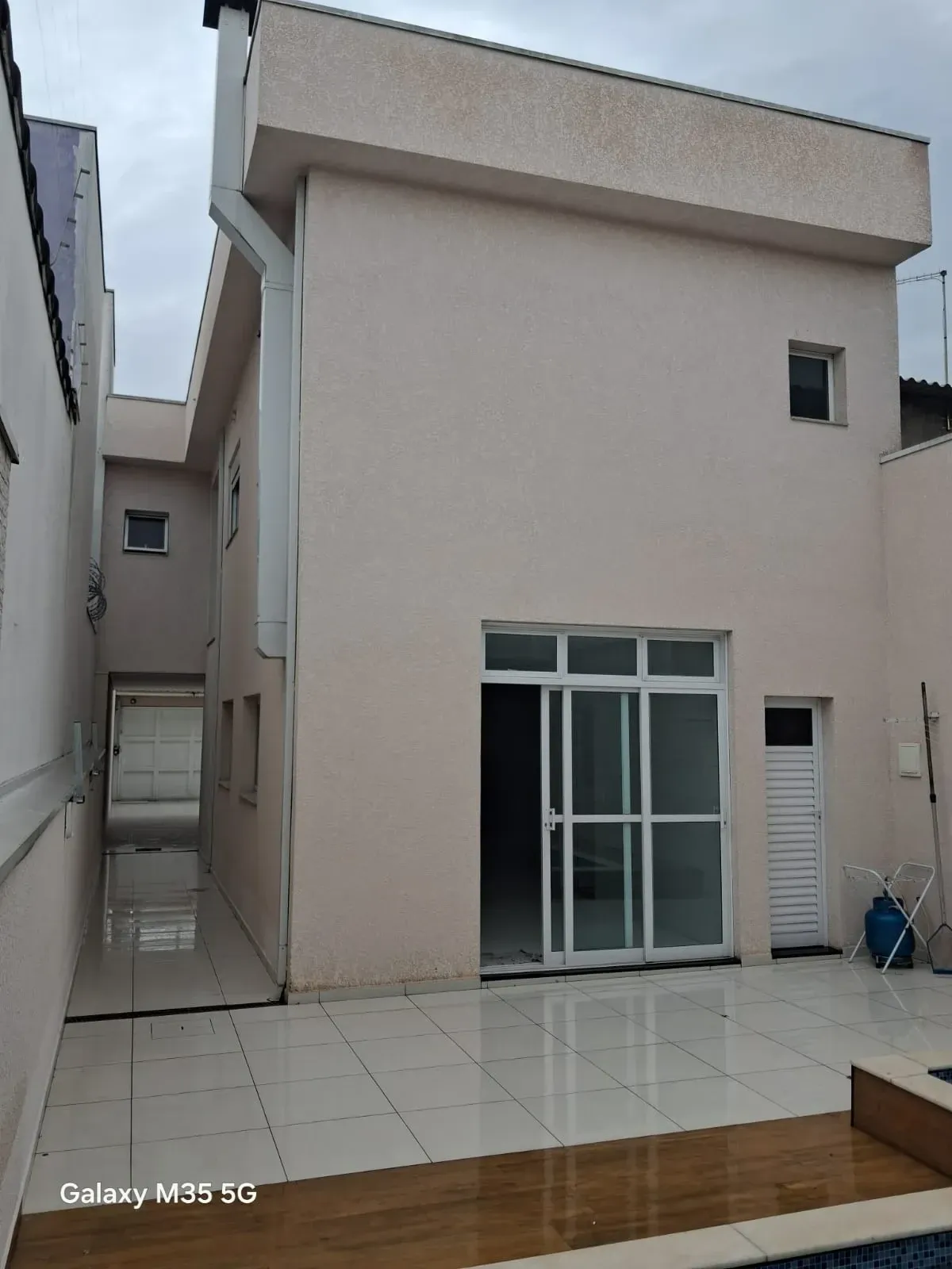 Imagem Sobrado com 3 Quartos à Venda, 217 m² em Jardim dos Ipês - Suzano