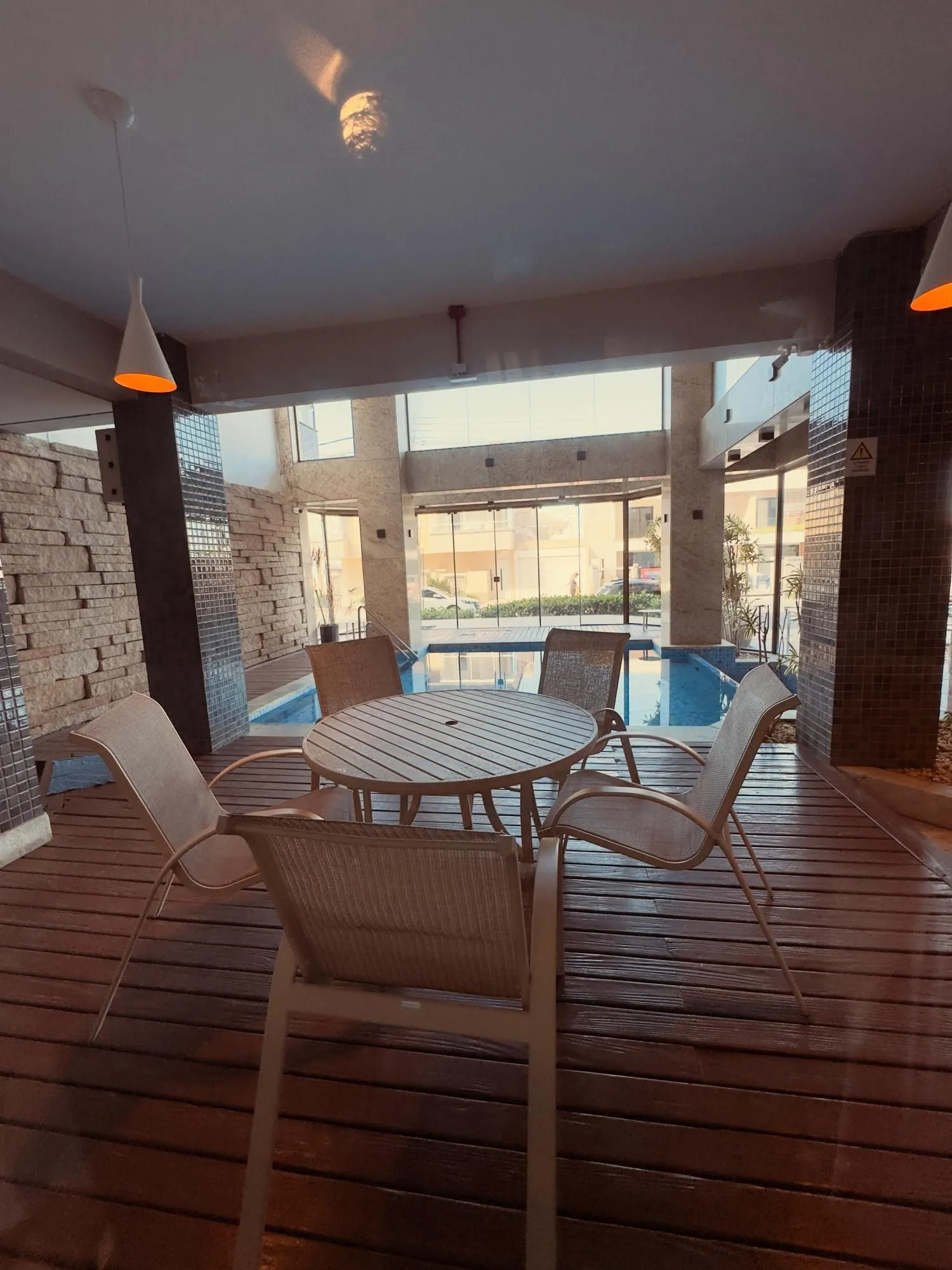 Imagem ️ APARTAMENTO DE FRENTE NA BEIRA MAR - ZONA NOVA | CAPÃO DA CANOA