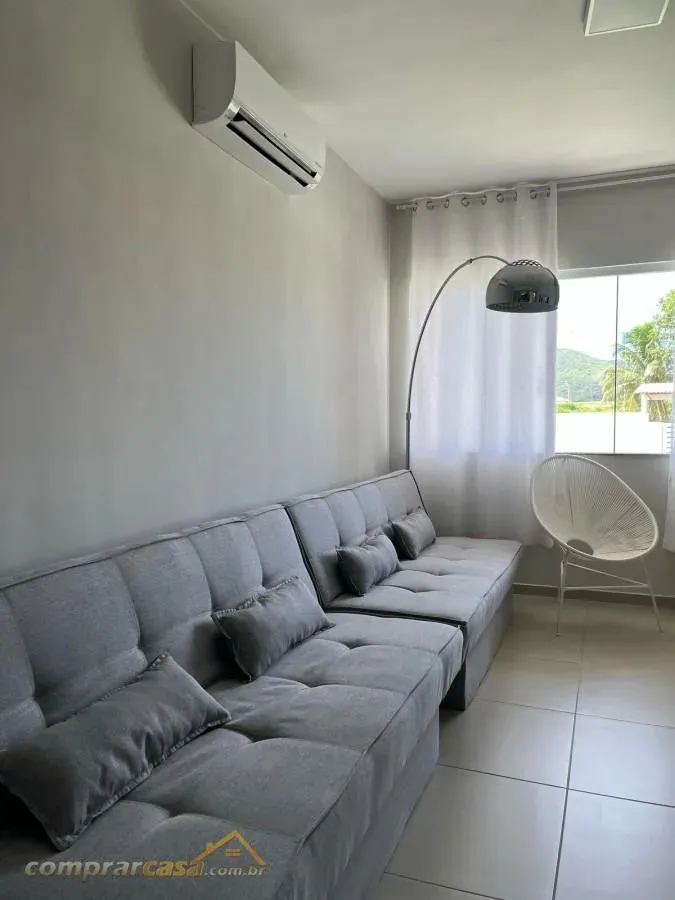 Imagem Casa para Venda em São Pedro da Aldeia / RJ no bairro Praia Linda