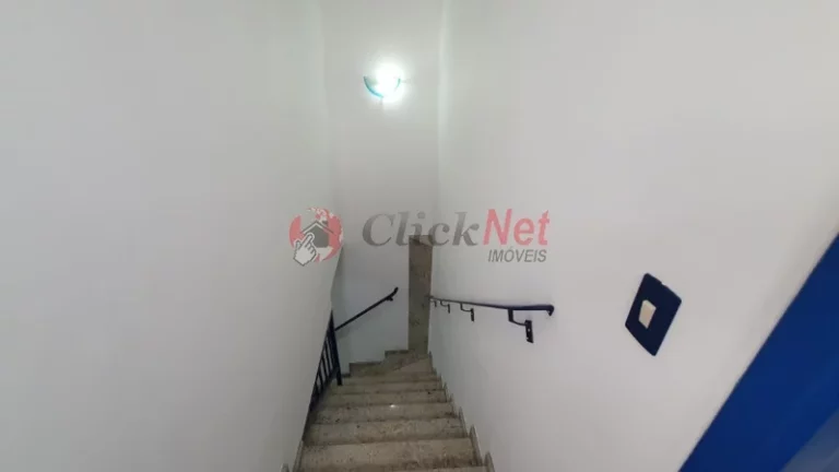 Imagem Lindo sobrado todo reformado em condomínio fechado em excelente local, Centro, São Bernardo do Campo com 3 dormitórios, sendo 1 suíte, 2 vagas, 110 m².