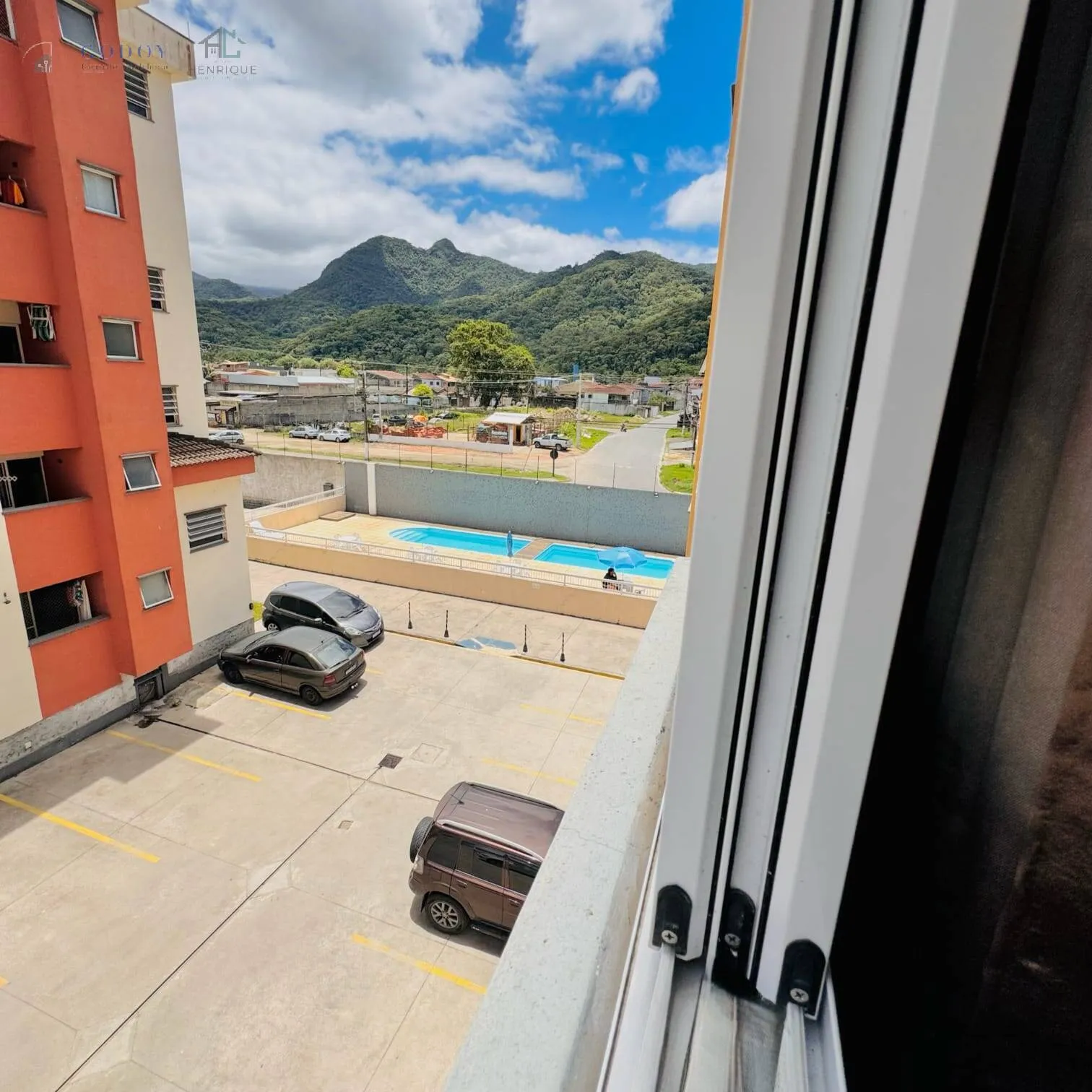 Imagem Apartamento 2 Quartos em Condomínio com Piscina - Pronto para Morar