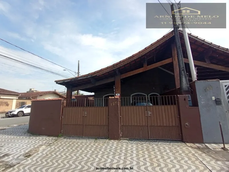 Foto do imóvel Casas no Litoral para venda em Praia Grande em Vila Tupi, Praia Grande - SP