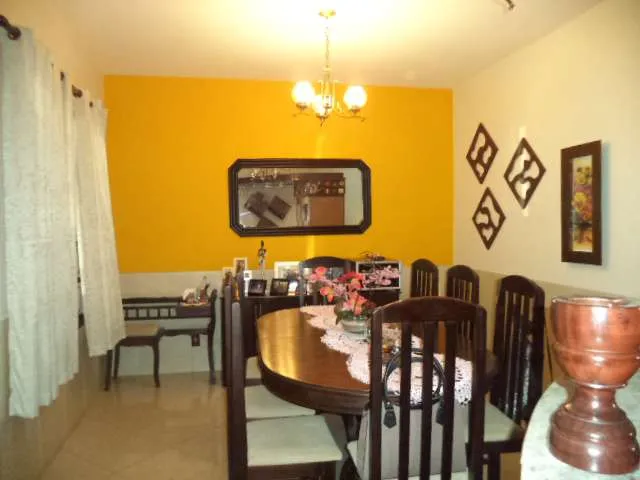 Imagem Casa com 3 Quartos à Venda, 150 m² em Bosque Dos Eucaliptos - São José Dos Campos