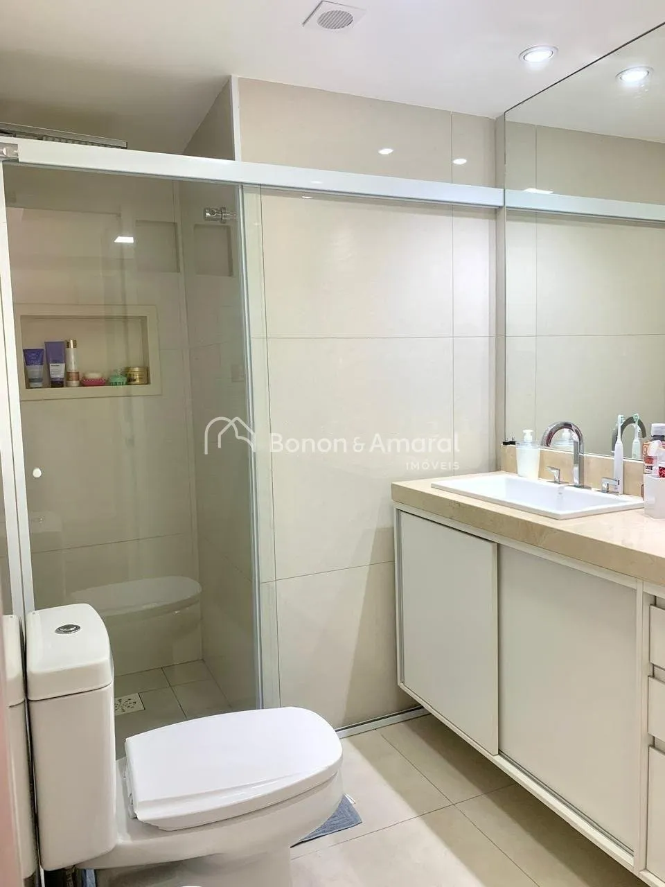 Imagem Apartamento a venda no Cambuí, 3 aurtos, 2 suítes, 105 m² em Campinas