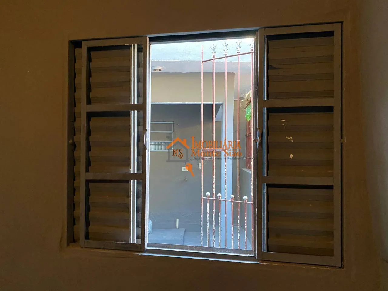 Imagem Casa com 2 dormitórios à venda, 100 m² por R$ 445.000,00 - Parque Uirapuru - Guarulhos/SP