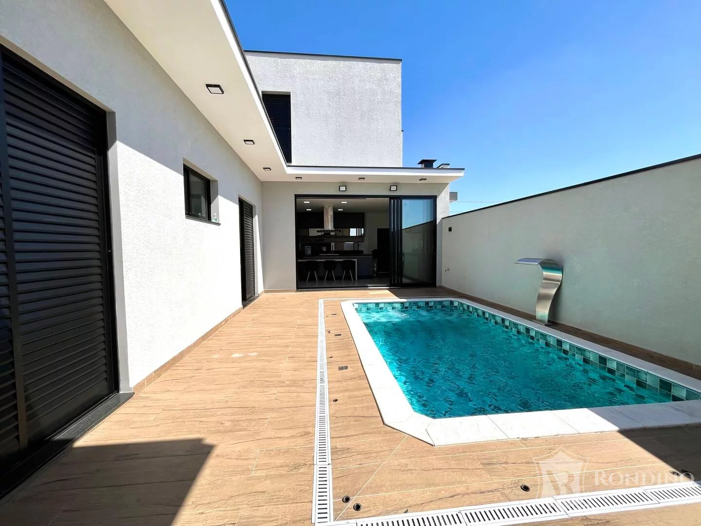 Imagem Casa t?(C)rrea 3 suites e Piscina