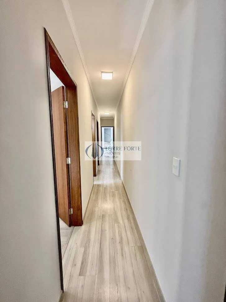Imagem Linda cobertura com 168 m², 3 dormitórios sendo 1 suíte, 2 vagas de garagem