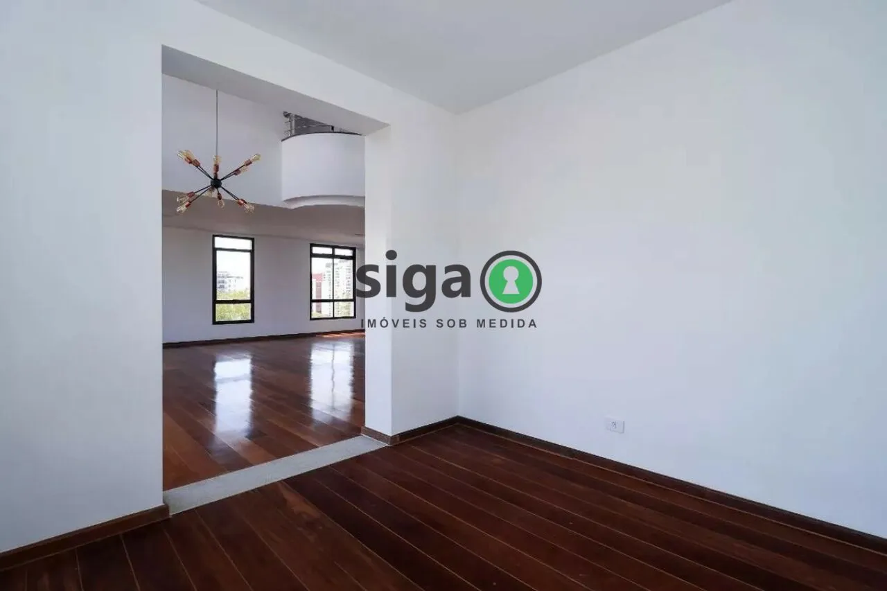 Imagem Cobertura Triplex à Venda na Vila Suzana - 4 quartos com 2 Suítes e Piscina Privativa!