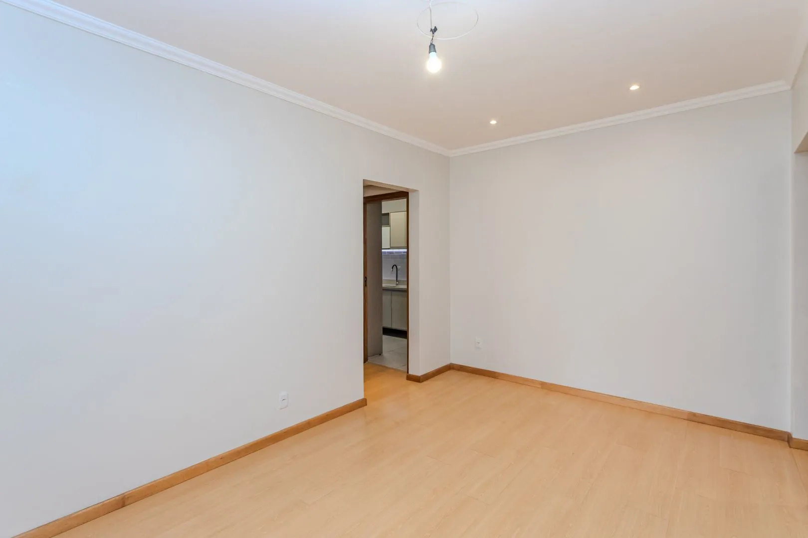 Imagem Apartamento no bairro Petrópolis de 2 dormitórios térreo com pátio DESOCUPADO