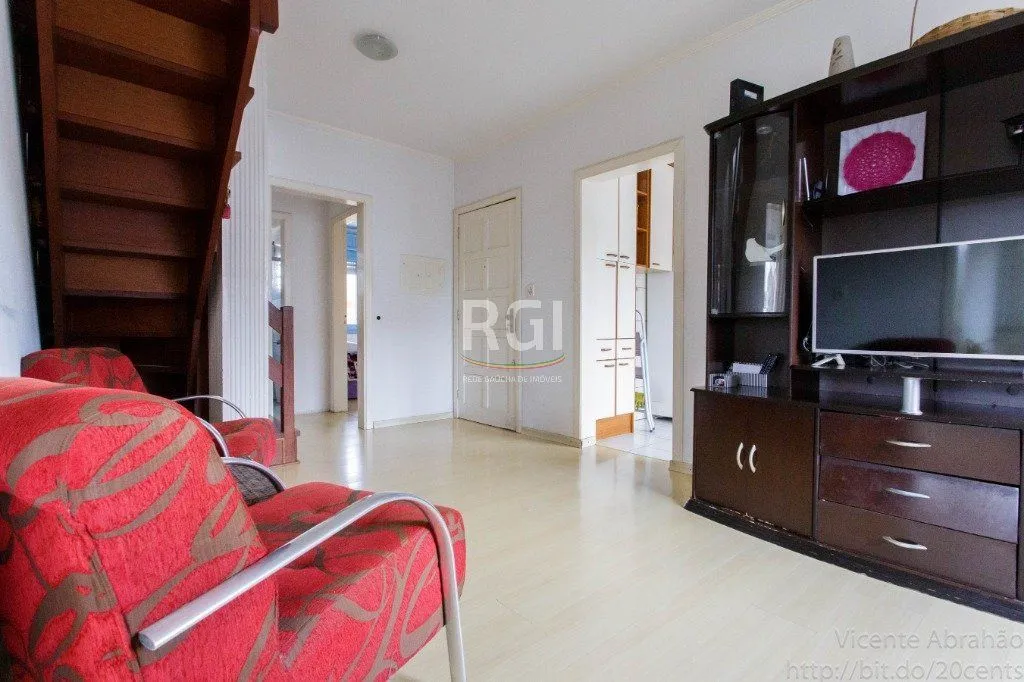 Imagem Cobertura para Venda - 191.8m², 3 dormitórios, sendo 1 suites, 2 vagas - Jardim Itu