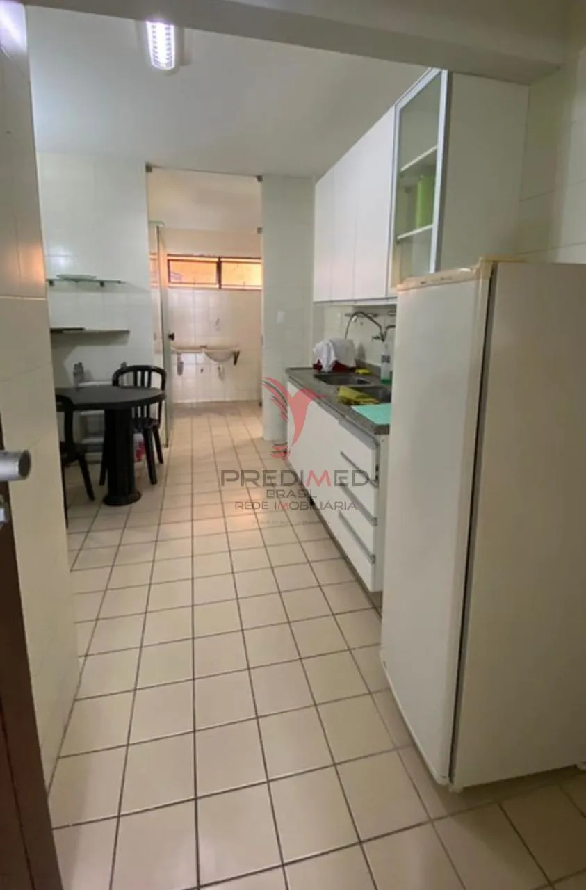 Imagem Apartamento espaçoso , para aluguel , com 3 Quartos e 2 Vagas de Garagem, em Manaira