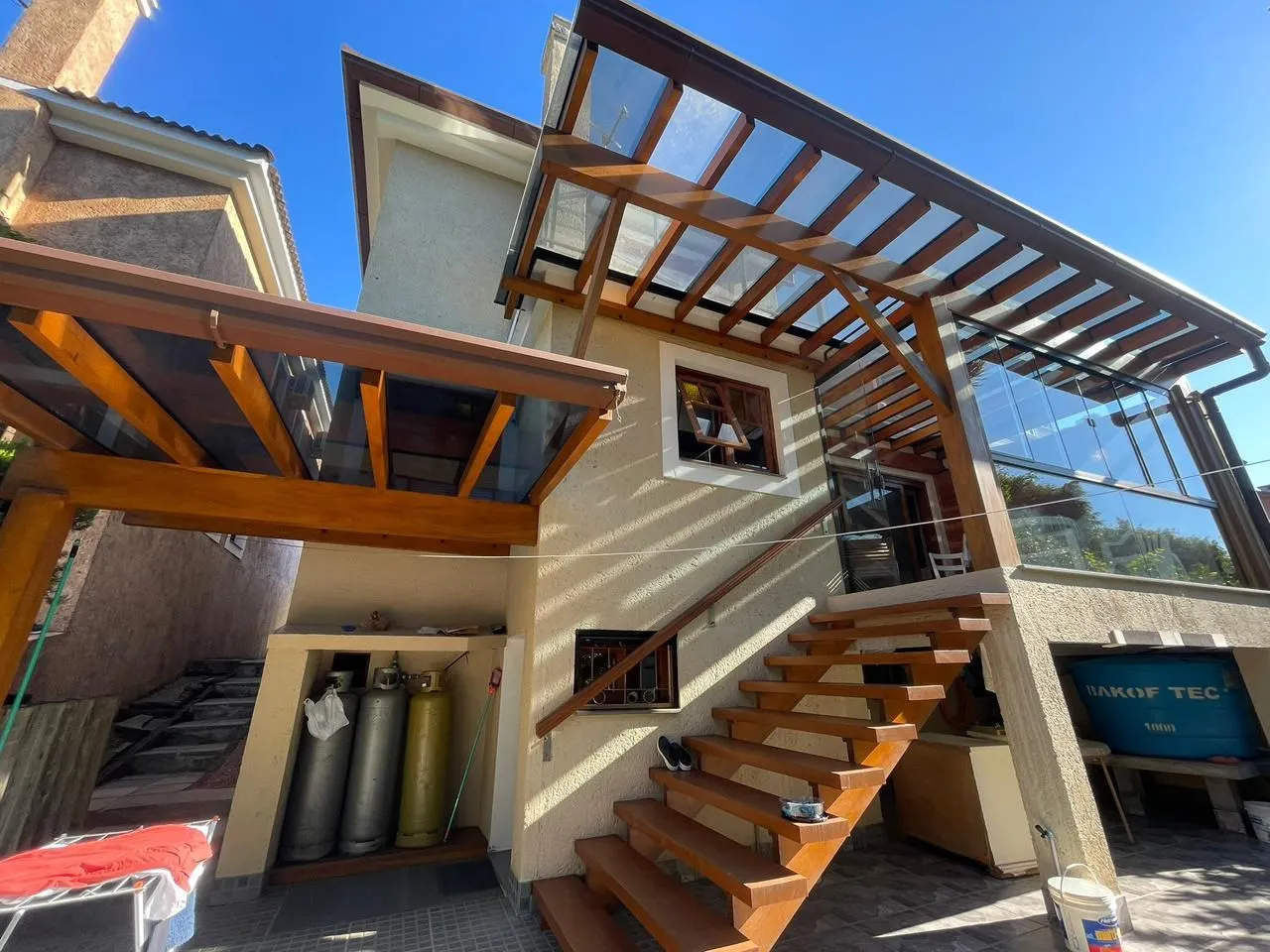 Imagem Casa à venda em Canela, com 3 quartos, 238m2