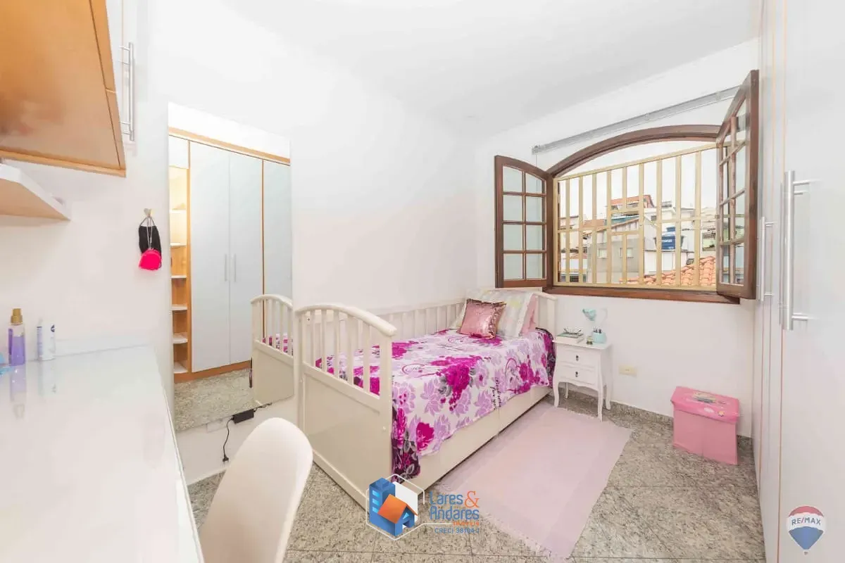 Imagem Sobrado para venda em Vila Gustavo com 3 quartos, sendo 1 suíte, 173m²