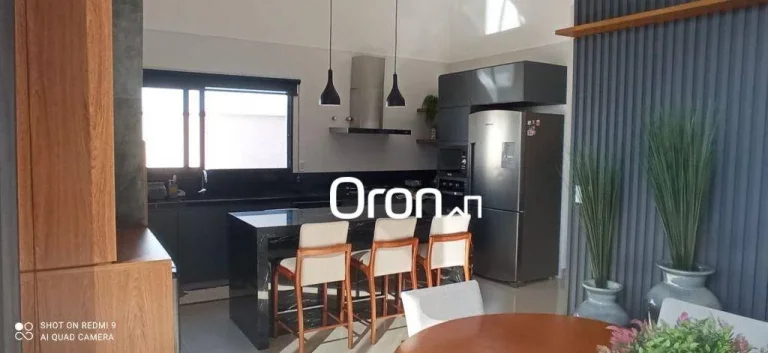 Imagem Casa à venda, 170 m² por R$ 1.200.000,00 - Terras Alpha 2 - Senador Canedo/GO