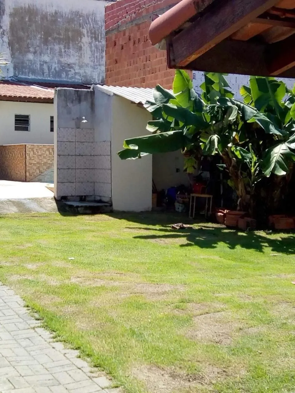 Imagem Casa à venda, em terreno de 550,00 M2, jardins, piscina, sol da tarde, rua tranquila. ambientes espaçosos.