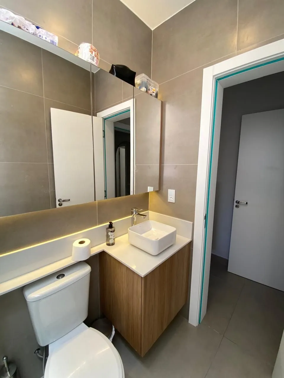 Imagem Casa com 03 quartos (01 suíte) e 01 vaga no Bairro Hípica em Porto Alegre