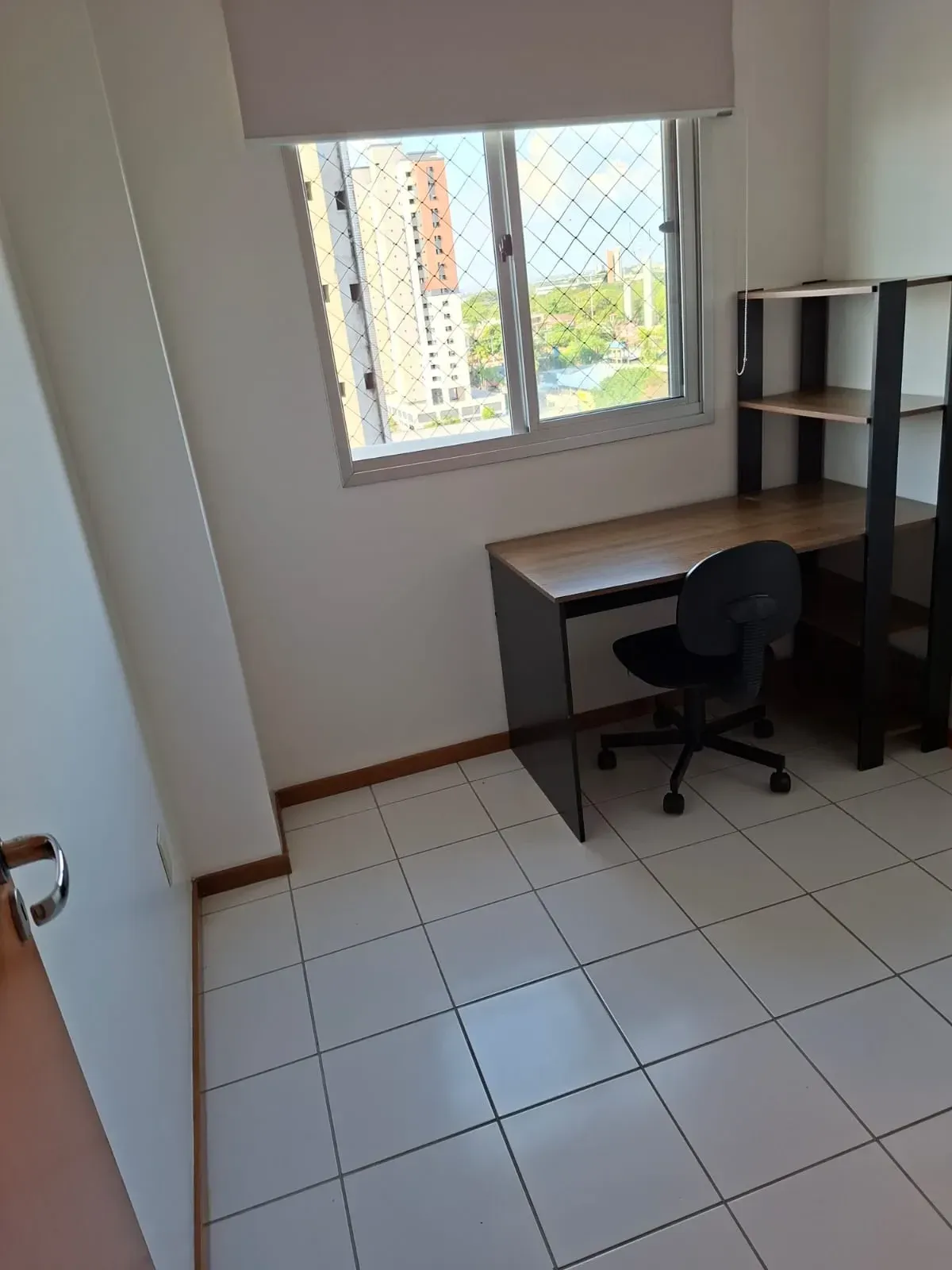 Imagem Apartamento com 2 Quartos para Alugar, 56 m² em Aleixo - Manaus