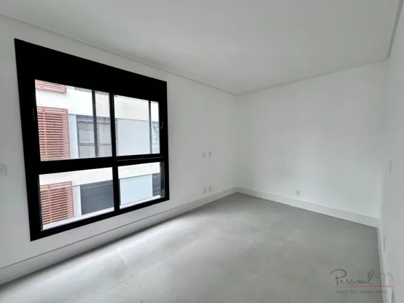 Imagem Apartamento Exclusivo em Condomínio Clube de Luxo Área Privativa: 134,57m2 privativos Descrição:...