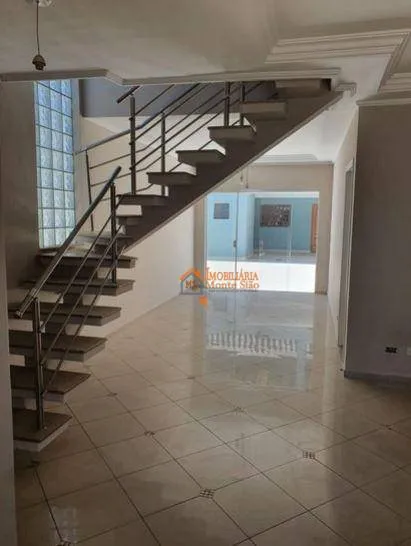 Imagem Sobrado com 3 dormitórios à venda, 135 m² por R$ 980.000,00 - Vila das Palmeiras - Guarulhos/SP