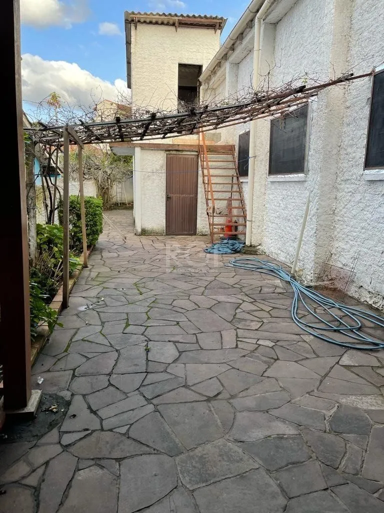 Imagem Casa para Venda - 594m², 2 dormitórios, 6 vagas - Vila João Pessoa