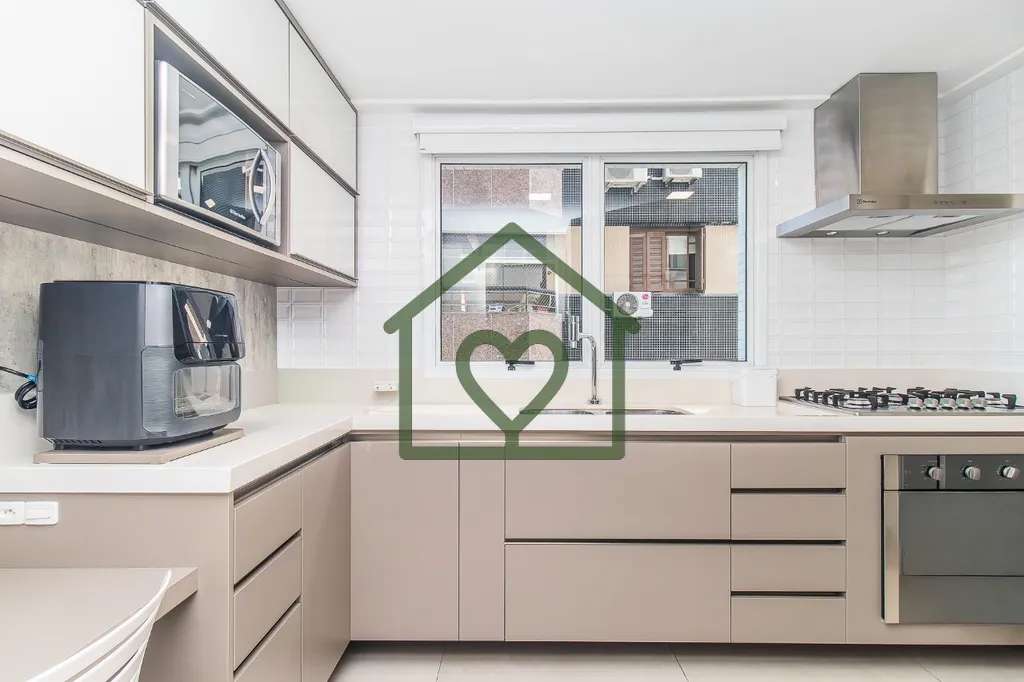 Imagem Apartamento de 3 dormitórios, 3 suites e 3 vagas no bairro Bela Vista em Porto Alegre Preço e disp...