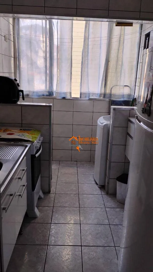 Imagem Apartamento com 2 dormitórios à venda, 59 m² por R$ 189.900,00 - Parque Santo Antônio - Guarulhos/SP