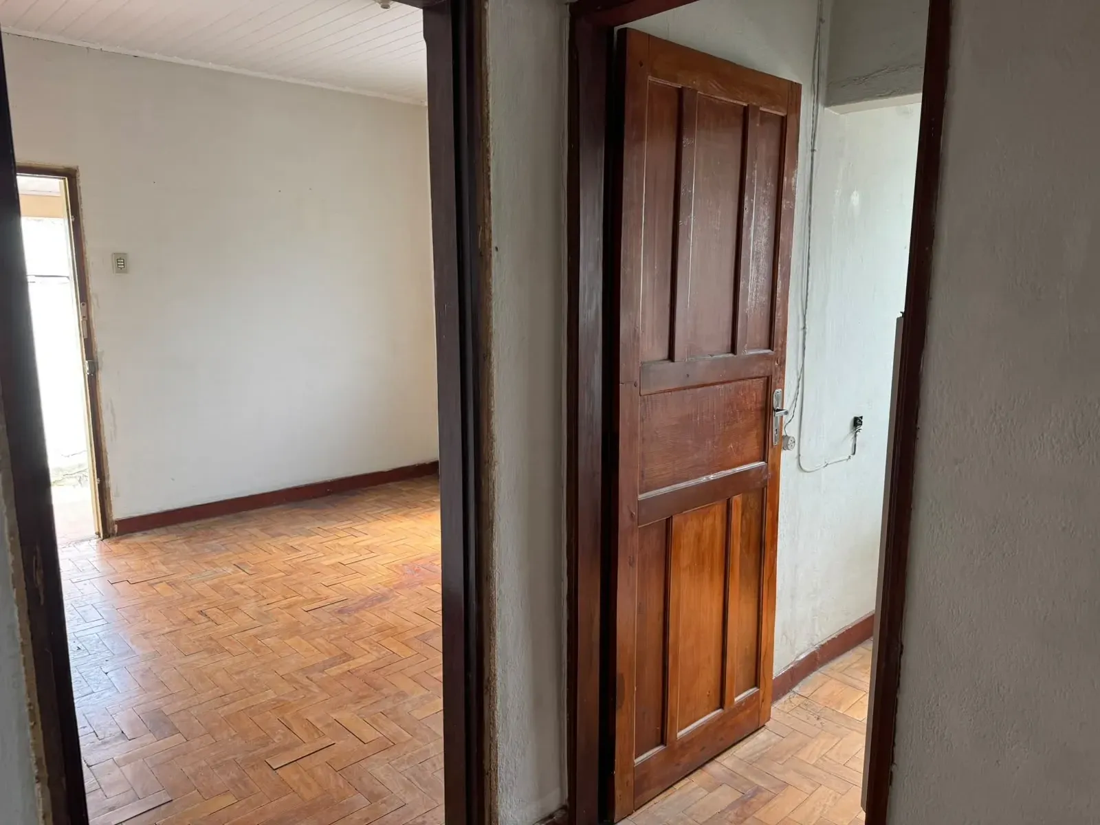 Imagem Casa com 2 Quartos à Venda, 152 m² em Colônia - Jundiaí