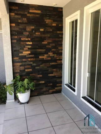 Imagem (PERMUTA) Sobrado triplex, 03 quartos c/suíte ótimo espaço nos fundos, no Rio Verde em Colombo PR