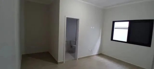 Imagem Casa à venda 3 Quartos, 3 Suites, 4 Vagas, 300M², Piracangaguá, Taubaté - SP | Condomínio Ouroville