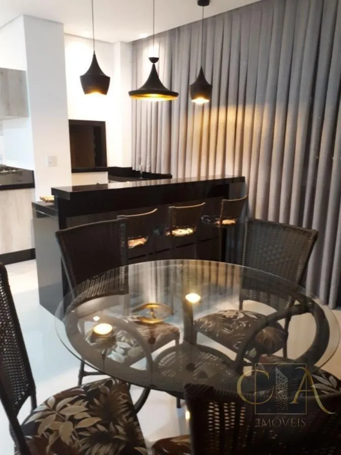 Imagem Apartamento para Temporada em Itapema, Meia Praia, 3 dormitórios, 3 suítes, 3 banheiros, 2 vagas