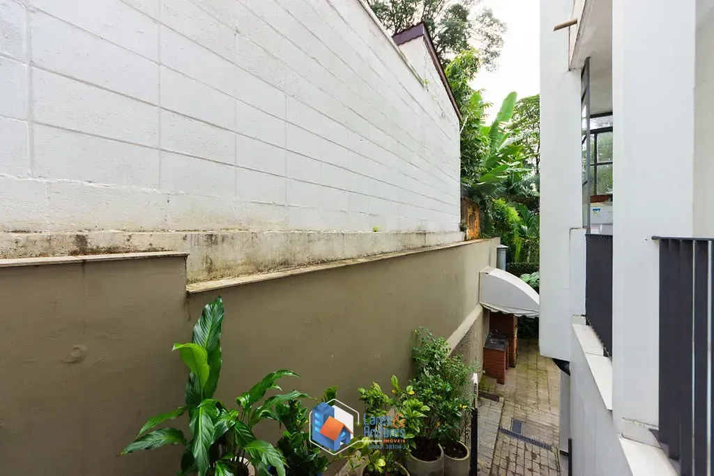 Imagem Casa à venda 4 Quartos 2 Suites 3 Vagas 303M² Alto da Boa Vista São Paulo - SP