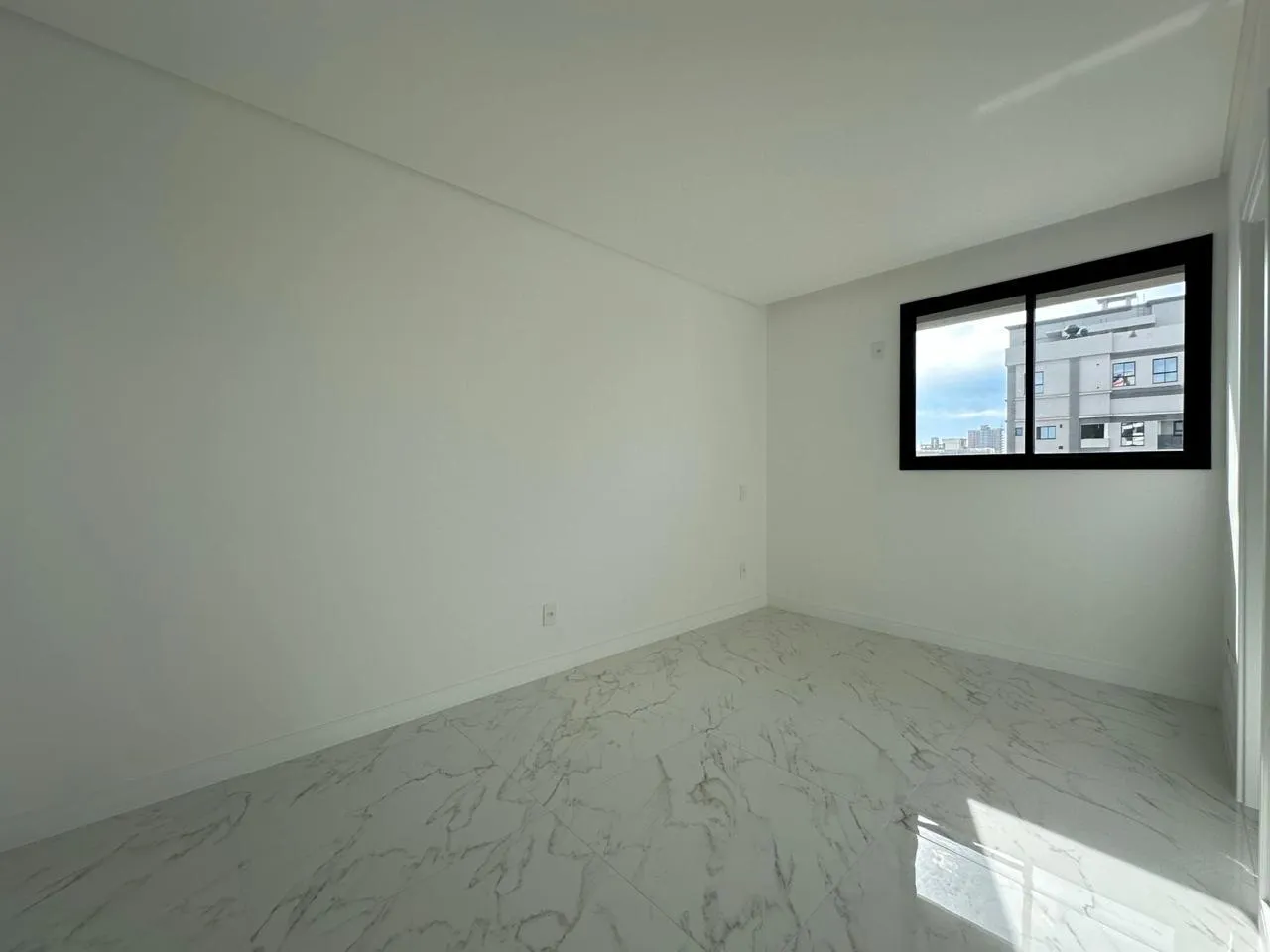 Imagem Apartamento à venda com 75m2 por R$ 1.090.000,00