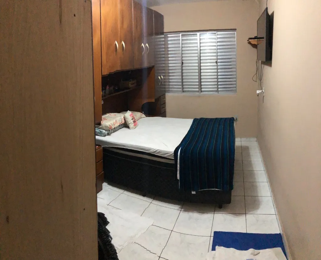 Imagem Casa à venda em São Bernardo do Campo-SP, Parque Selecta: 4 quartos, 2 banheiros, 2 vagas de garagem, 235m² de área