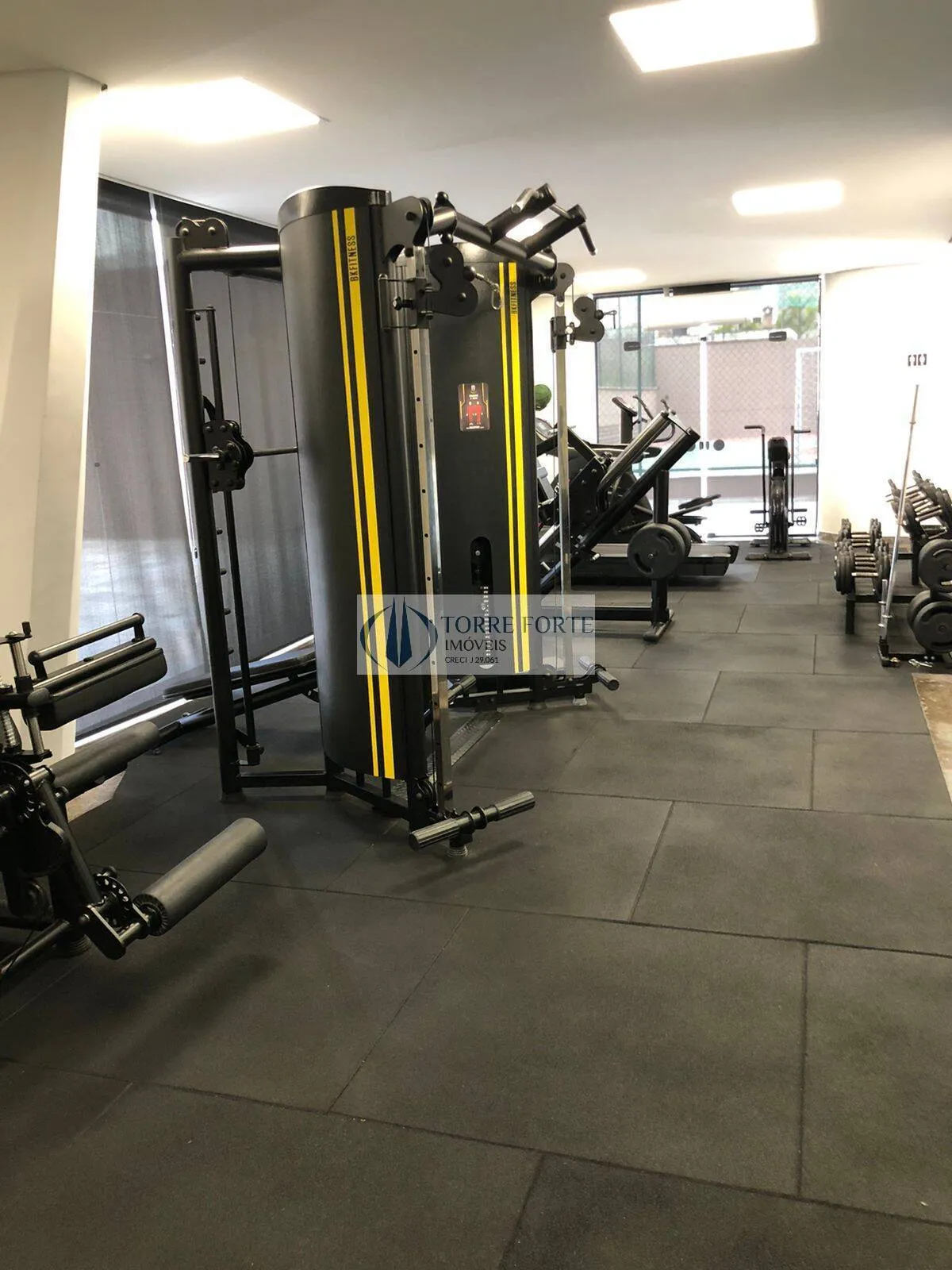 Imagem Excelente apartamento com 270 m², 2 suítes 3 dormitórios 4 vagas de garagem