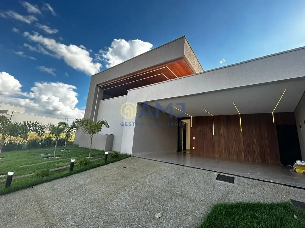 Foto do imóvel Casa de Alto Padrão no Terras Alpha 2 - Senador Canedo em Endereço não informado