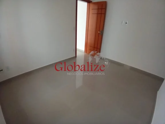 Imagem Casa Sobreposta à venda com 140m², 3 quartos, 1 suíte, closet e vaga para 2 carros por R$1.099.000,00