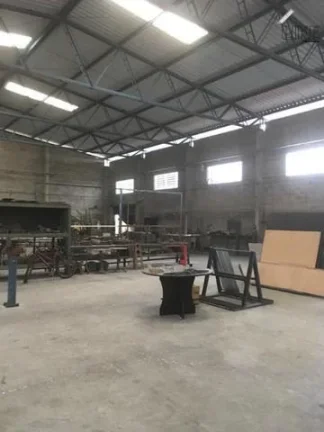 Imagem Galpão Industrial no Putim