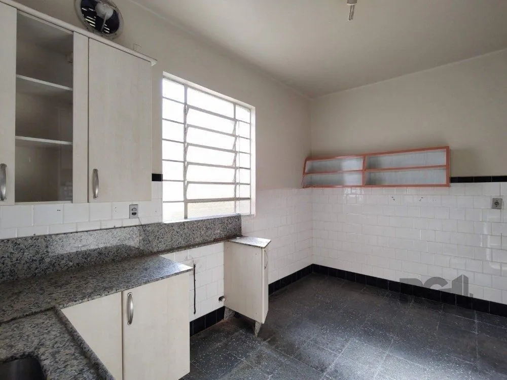 Imagem Casa com 164m², bairro São João