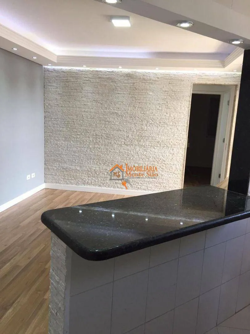 Imagem Apartamento com 2 dormitórios à venda, 48 m² por R$ 341.000,00 - Vila São Carlos - Itaquaquecetuba/SP