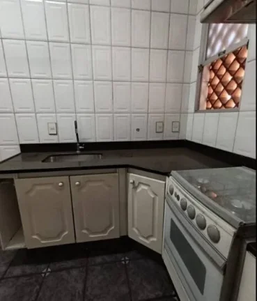 Imagem APARTAMENTO COM 03 QUARTOS, VAGA DE GARAGEM NO CENTRO!!!!!