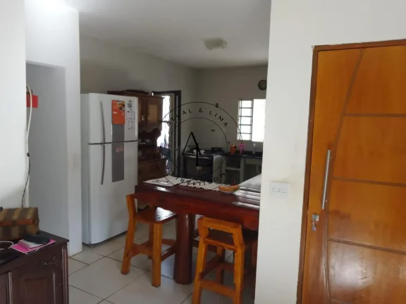 Imagem Casa Moderna com 2 Suítes e Conforto Completo à Venda!