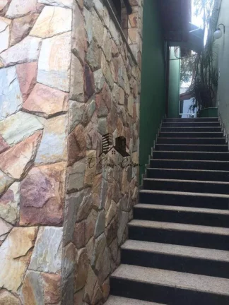 Imagem Casa com 3 dormitórios à venda - Milanez - Contagem/MG