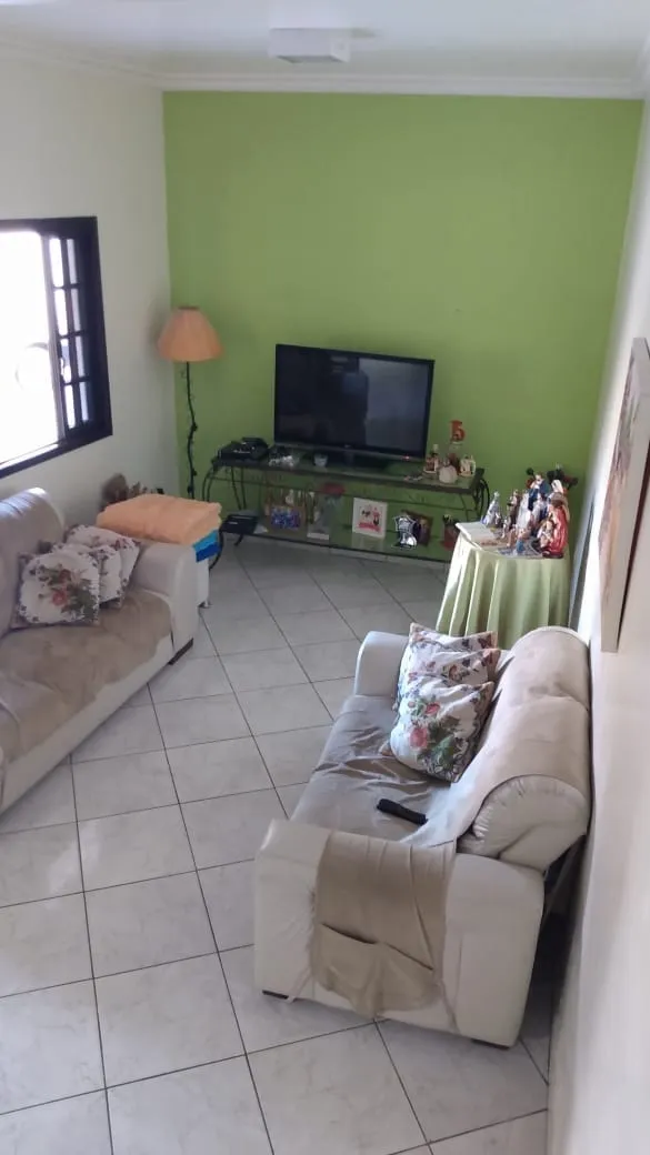 Imagem Casa à venda 4 Quartos, 1 Suite, 3 Vagas, 300M², Vila São José, Taubaté - SP